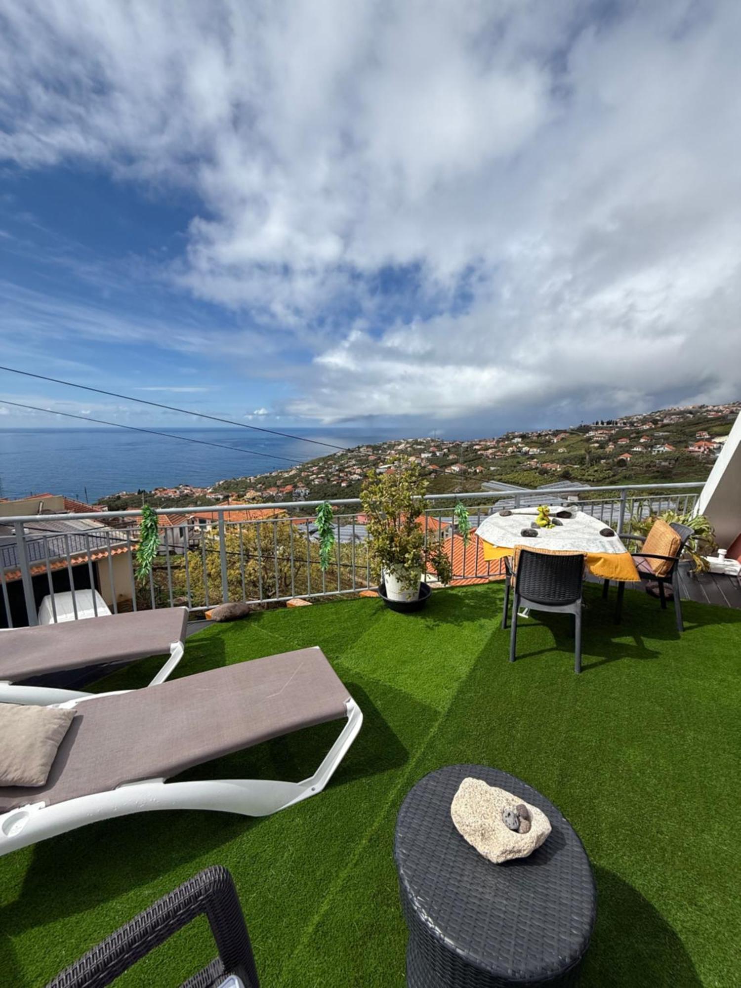 Studio Privado Com Vista Mar E Montanha ปอนตา ดู โซล ภายนอก รูปภาพ